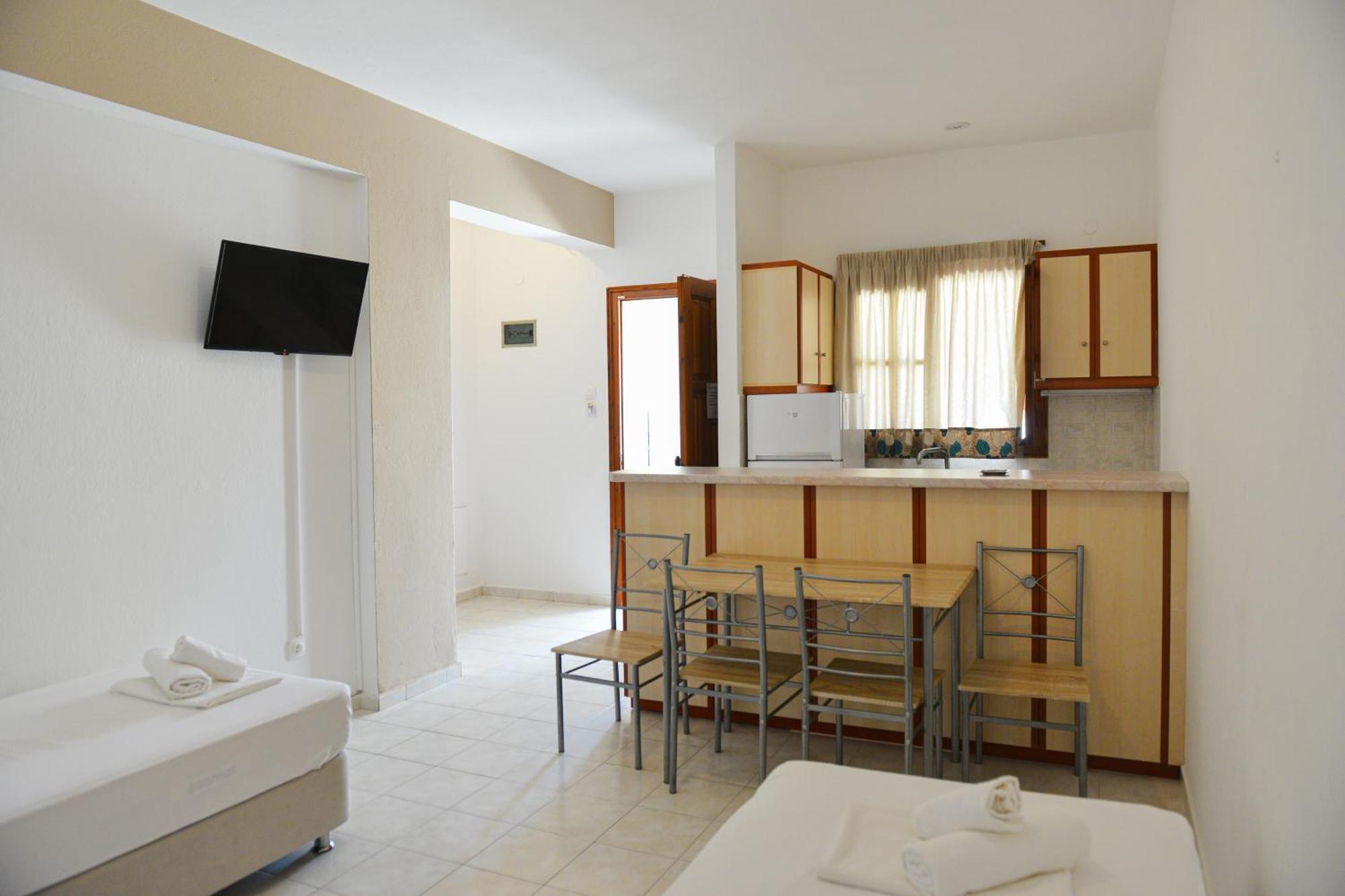 Hotel Marina Koliósz Kültér fotó