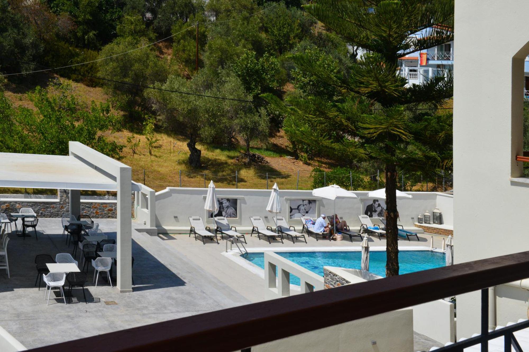 Hotel Marina Koliósz Kültér fotó