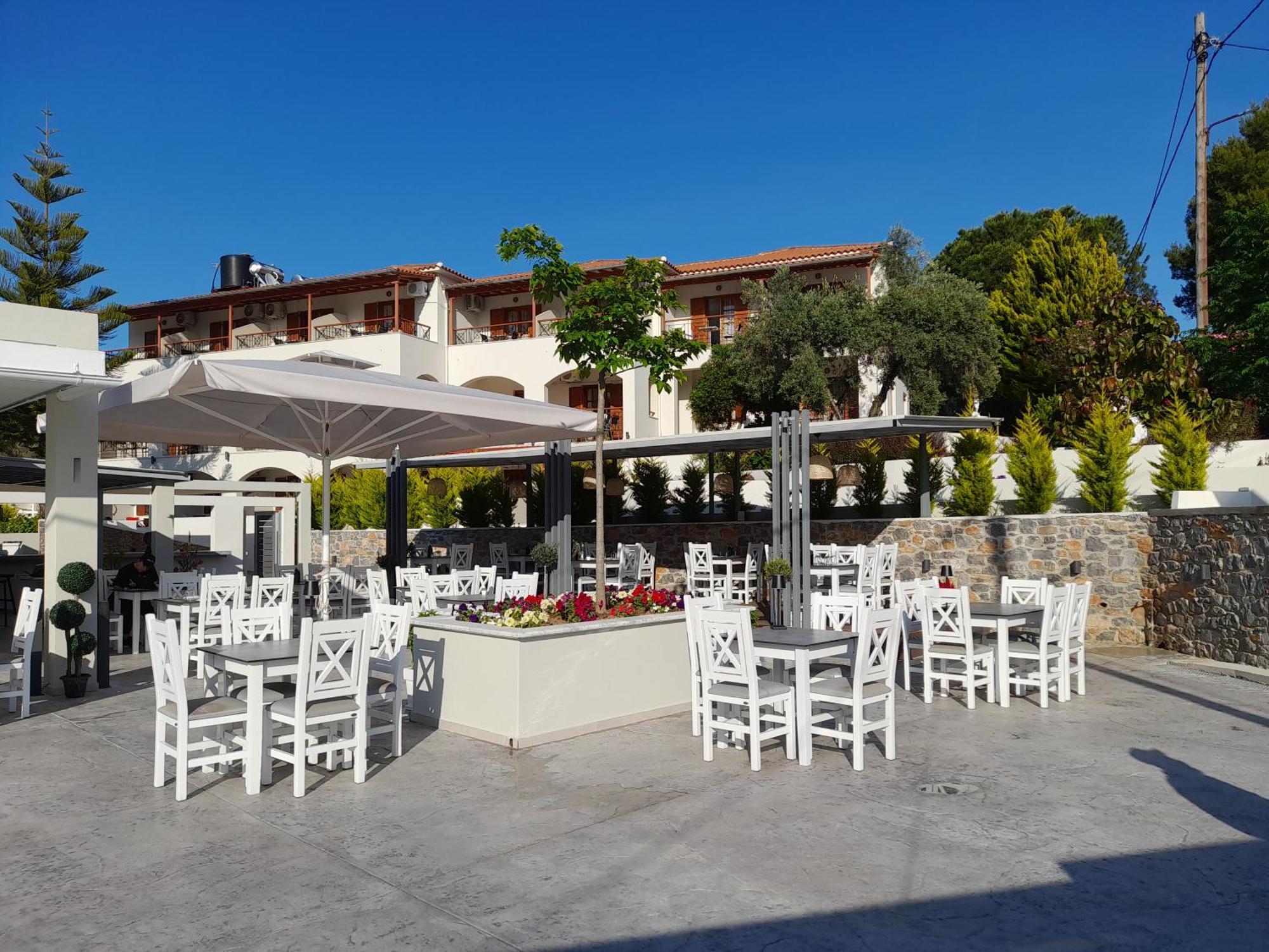 Hotel Marina Koliósz Kültér fotó