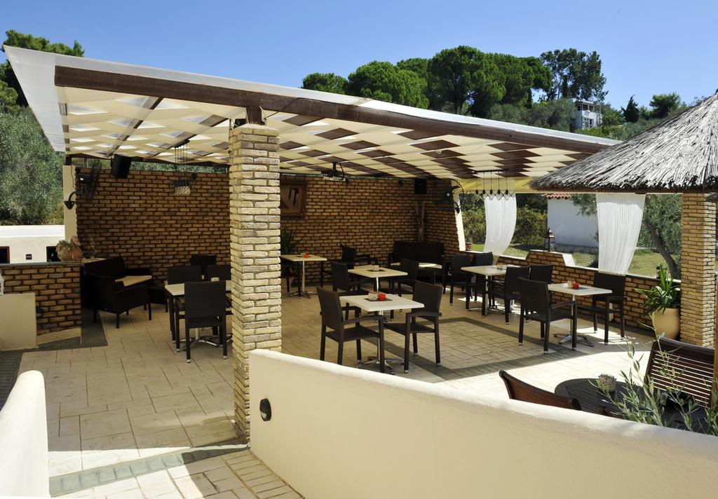 Hotel Marina Koliósz Kültér fotó